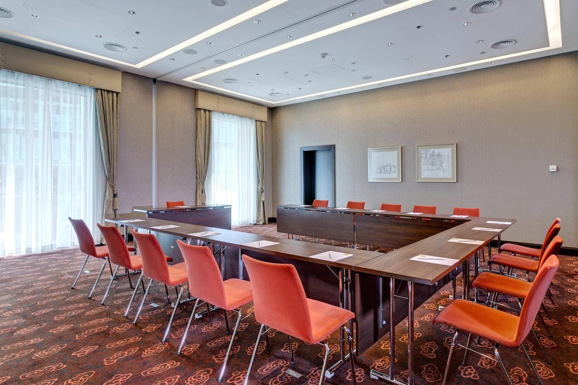 河滨公园大酒店-奢华精选 布拉迪斯拉发 外观 照片 Meeting room